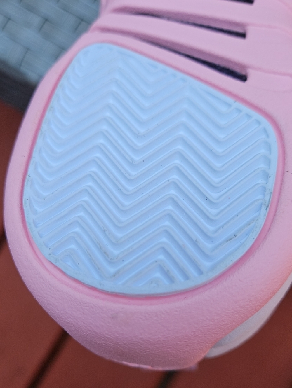 NEW Jordan Girls Pink and White Retro Basketball Sneakers SIZE 7Y - Picture 14 of 16